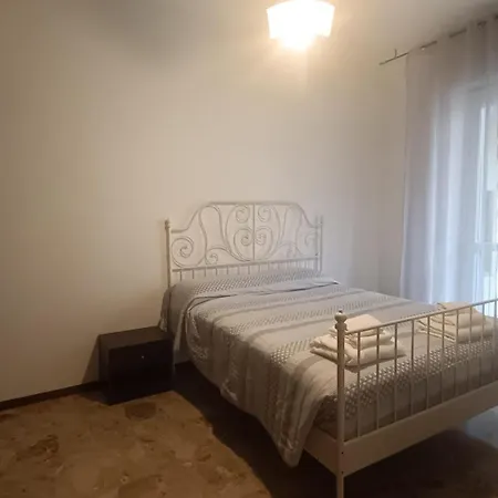 Battisti Apartment Pavia